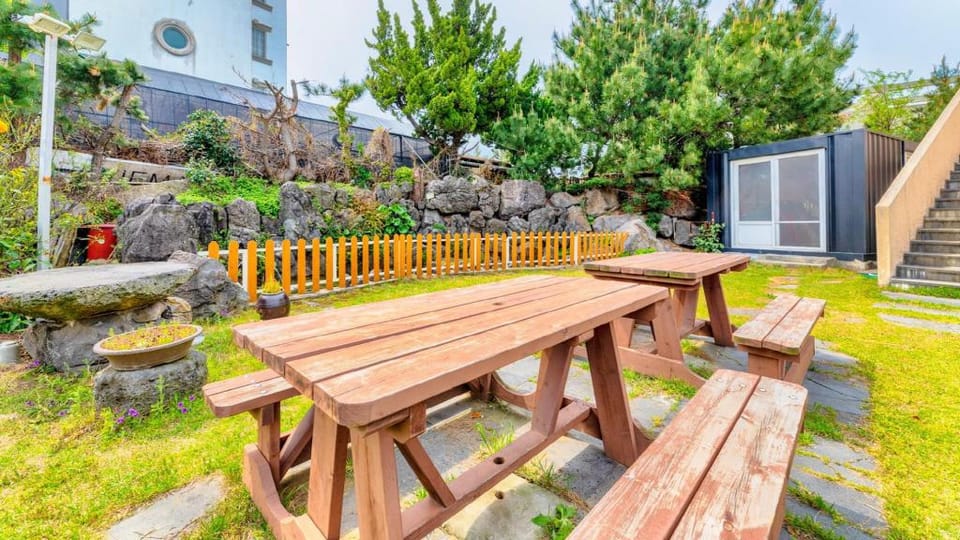 Jeju Badagreen Pension Bed and Breakfast in South Korea