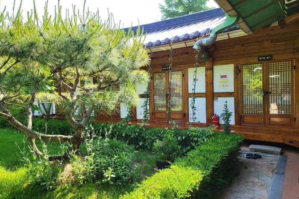 Jeonju Buyongheon Pension Bed and Breakfast in South Korea