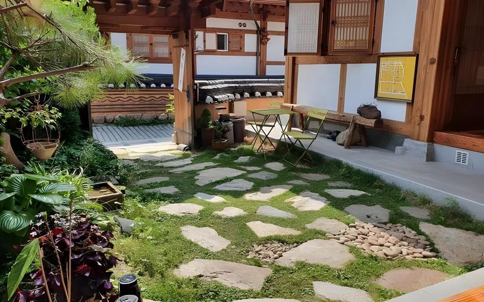 Jeonju Byeoljari Hanok Pension Bed and Breakfast in South Korea