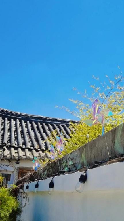 Jeonju Hanok Maeul Sukbak Byeolbit Goong Bed and Breakfast in South Korea