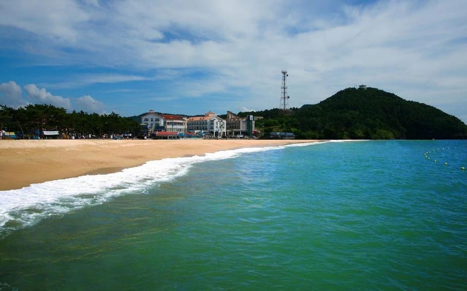 Buan Mookbang Sandle Gookhwa Pension Bed and Breakfast in South Korea