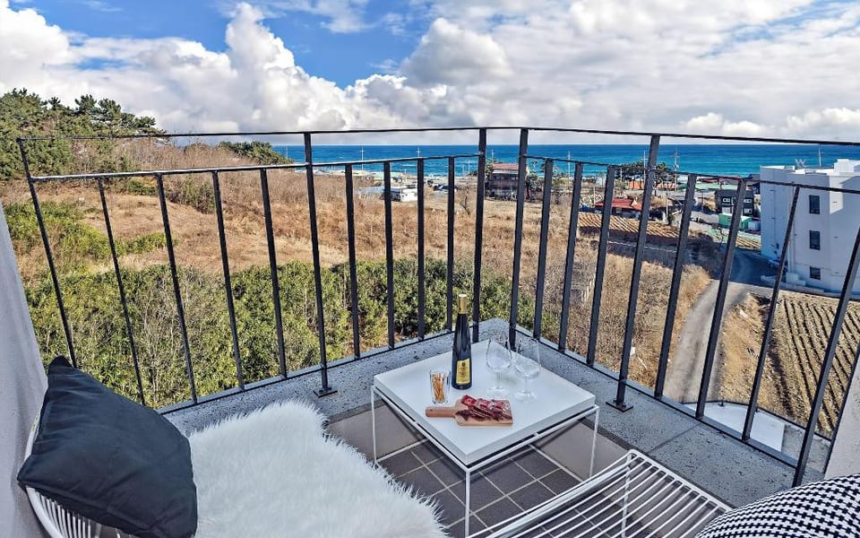 Hakonae Spa Pension Bed and Breakfast in South Korea