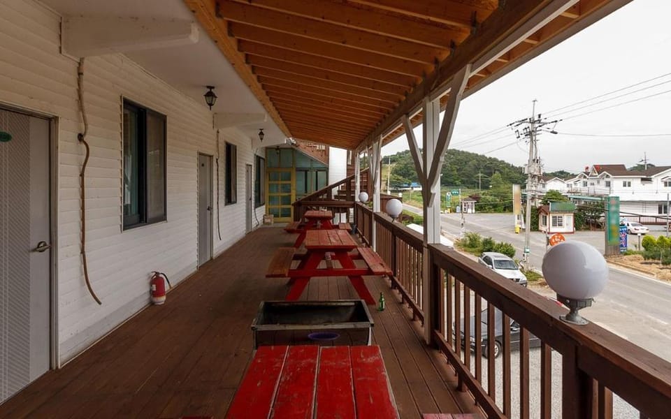 Anmyeondo Taean Romance Pension Bed and Breakfast in South Korea