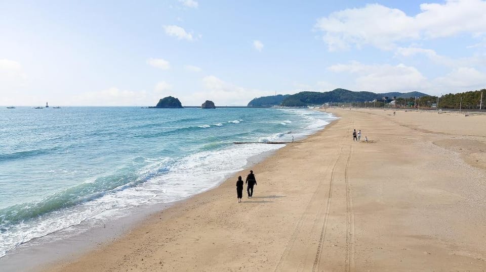Kkotjipureunsol Pension Bed and Breakfast in South Korea