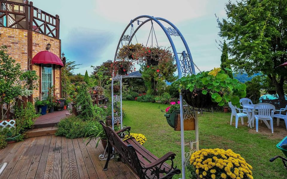 Gasari Kkotnimiinae Pension Bed and Breakfast in South Korea