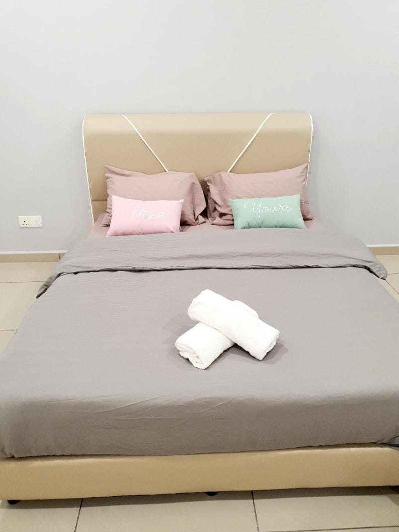 JOVIAL TP15 COZY&STYLISH  2STORYHOUSE4ROOM@BM JURU Vacation rental in Penang