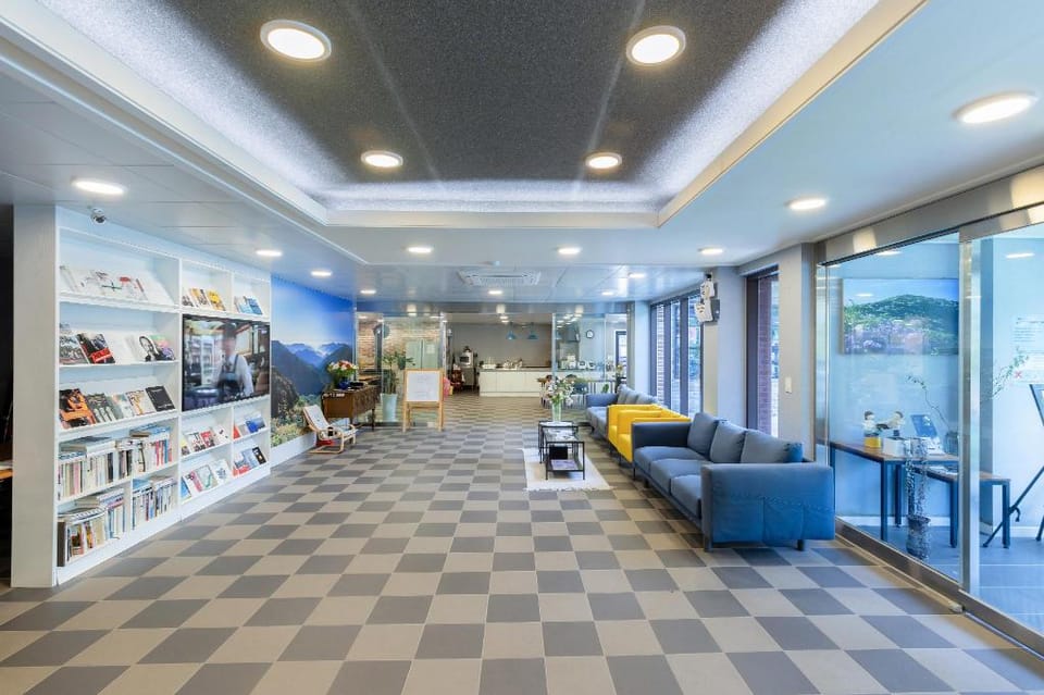 Gurae Zirisan Punggyeong Bed and Breakfast in South Korea