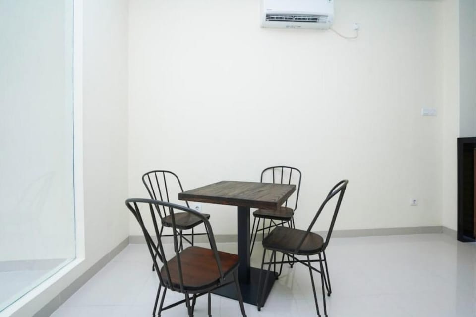 Hotel O Dkp 32 Hotel in Surabaya