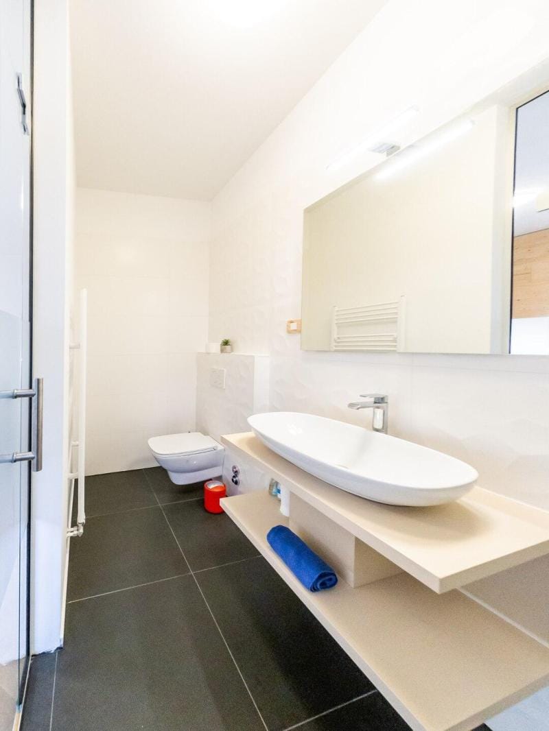 Apartments Kamr'ca - room 5 with private bathroom Apartment in Ljubljana