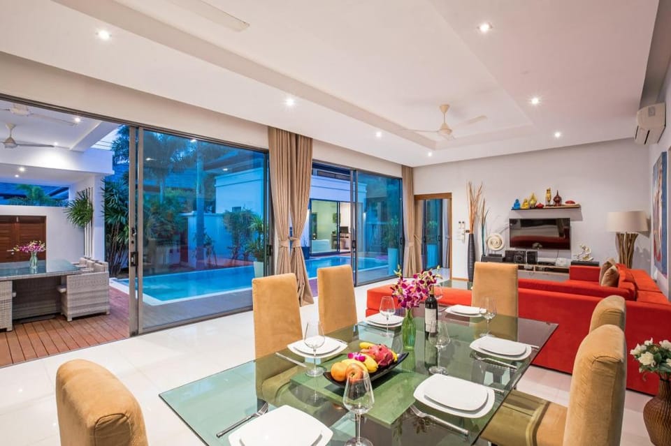 Privat 3BR Pool Villa Talosy, Baannaraya residence Villa in Rawai