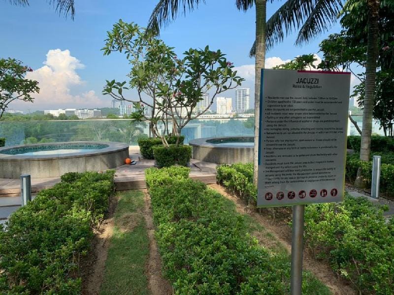 HolidayResortExperience IN City SANITIZED NETFLIX1 Apartment in Selangor, Malaysia