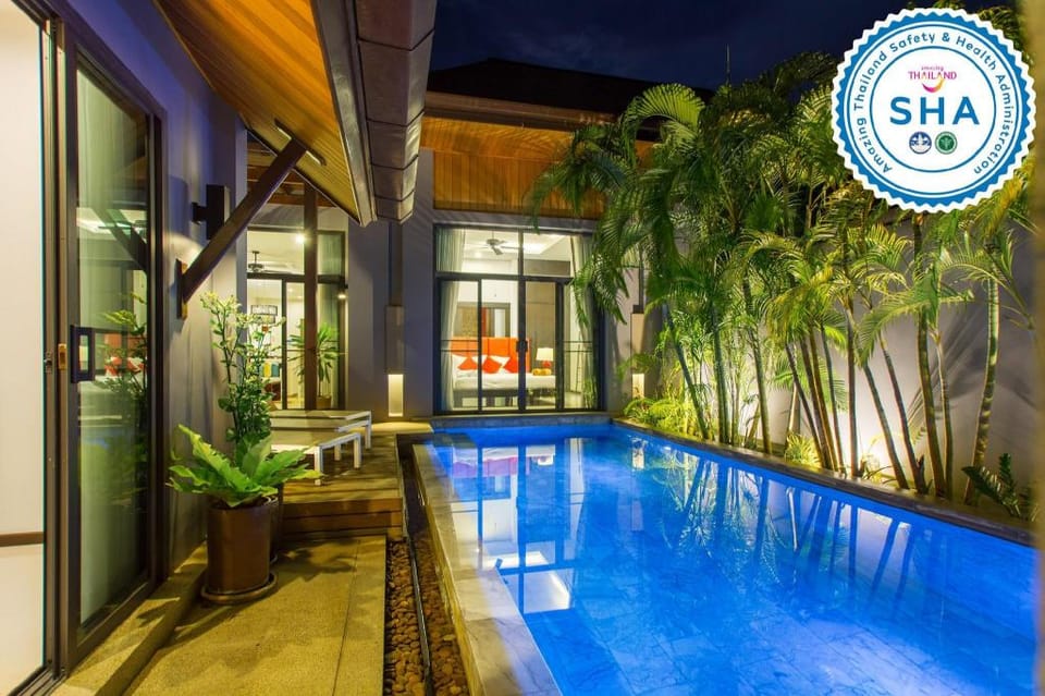 Private Pool 3BR Villa Onyx H4, 7min drive NaiHarn Villa in Rawai