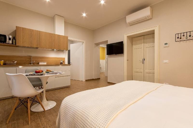 Aqualago Casa Vacanze - Apart A - Wifi Free Apartment in Verbania