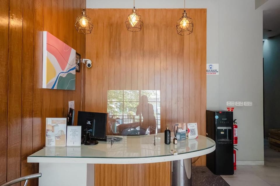 Mono Coliving Ngagel, Surabaya Hotel in Surabaya