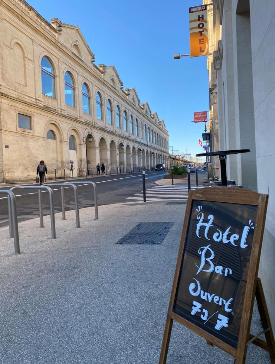 Hostel Flamingo Nîmes Gare Centre Hostel in Nimes