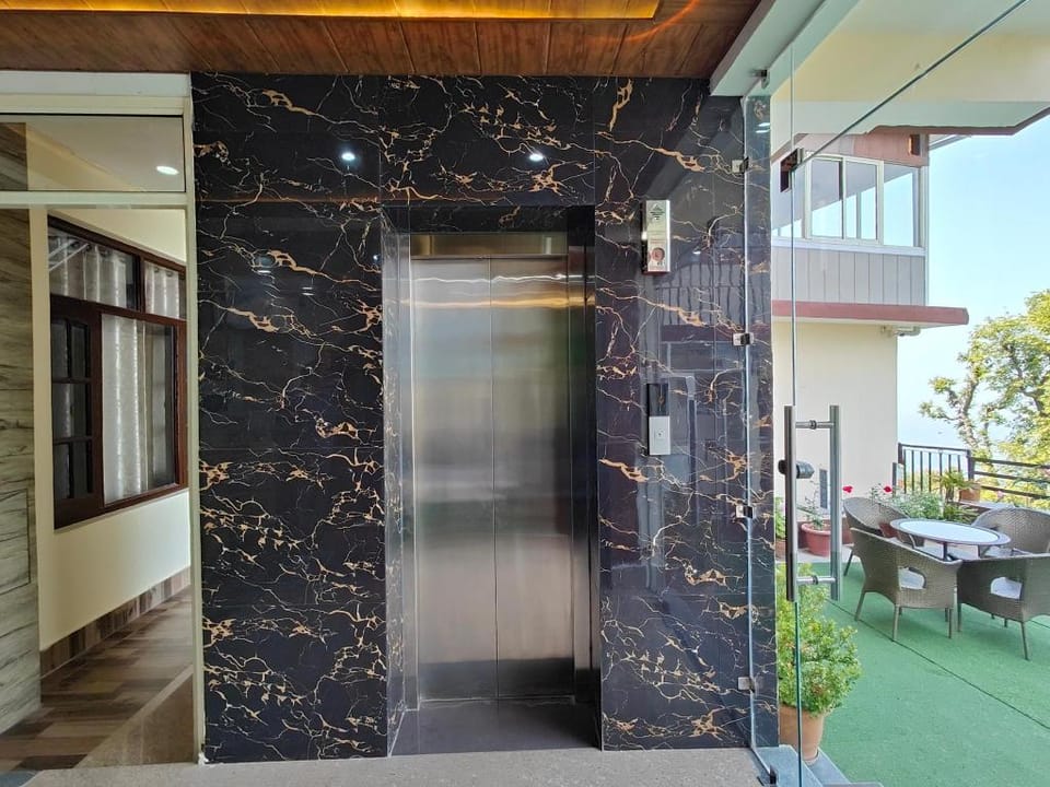 Hotel Satovari Pride Mcleodgani Dharamshala Hotel in Punjab, India