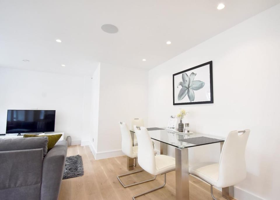 Spacious 1 Bed Apartment Apartment in London Borough of Ealing