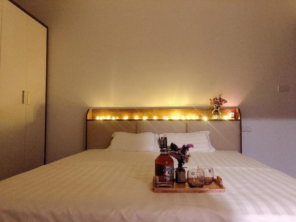 SKY48  Apartment in Laos