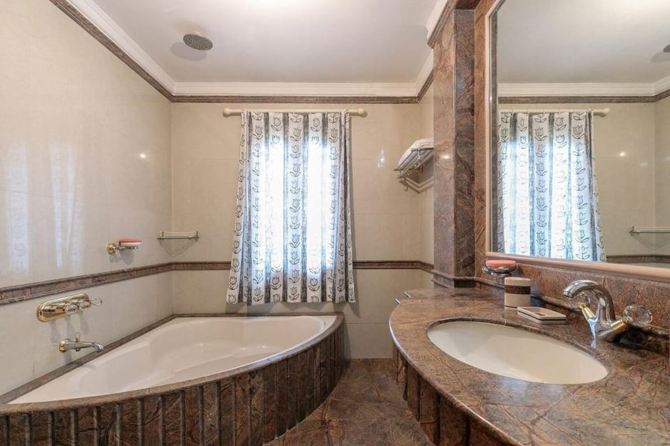 Krishnalaya Mansion by VEO - Part of StayVista Villa in Jaipur