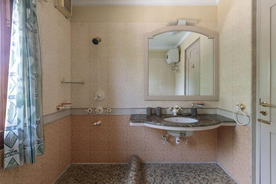 Krishnalaya Mansion by VEO - Part of StayVista Villa in Jaipur