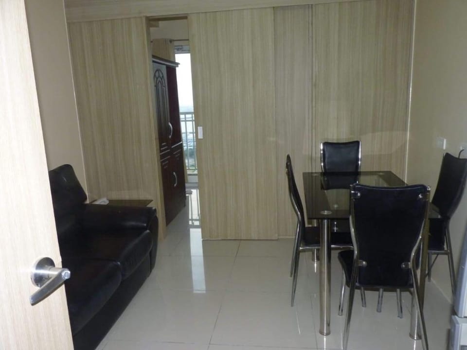 Chill condo unit near the bay Apartment in Pasay