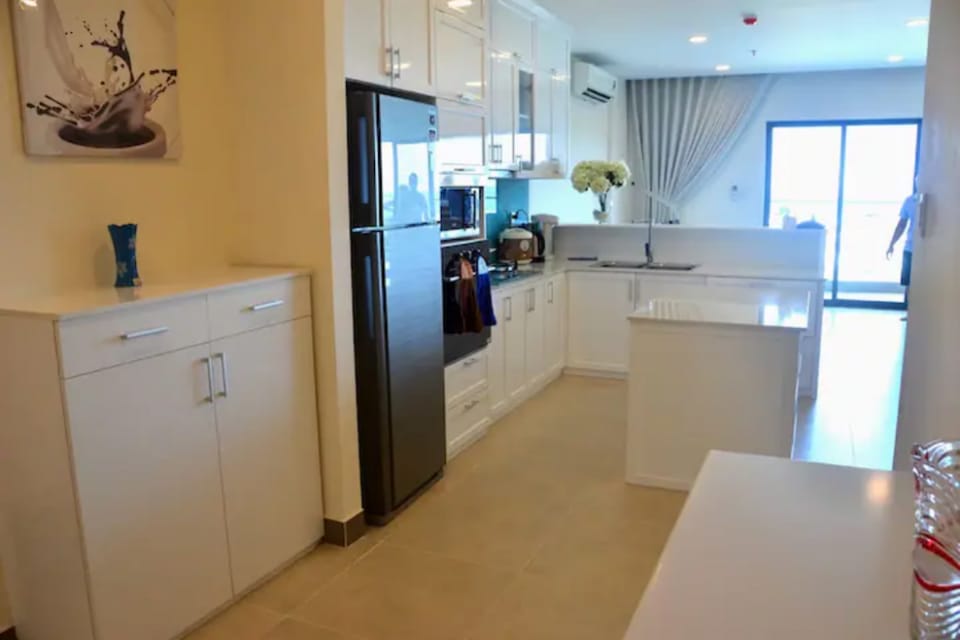 Deluxe 3BR seaview | Blue Sapphire resort Apartment in Vung Tau