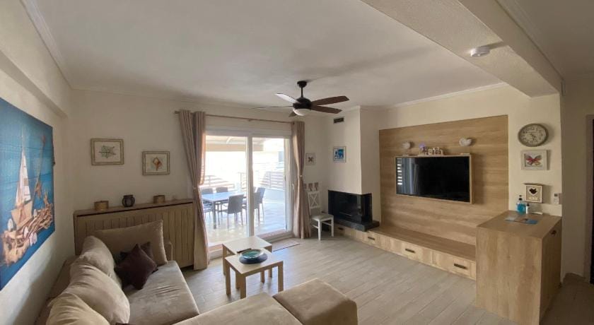 Villa Nikoleti - boutique luxury three bedrooms Villa in Nikiti