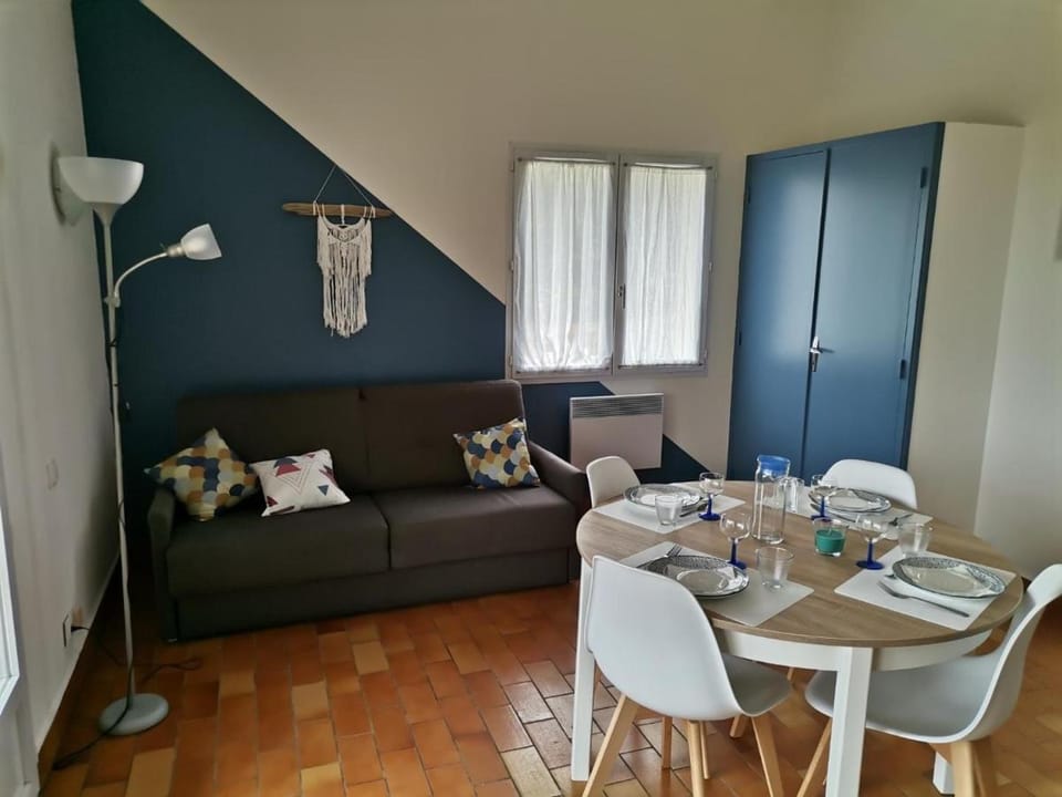 Olydea le Lambon - Prailles-la-Couarde Campground/ 
RV Resort in Pays de la Loire