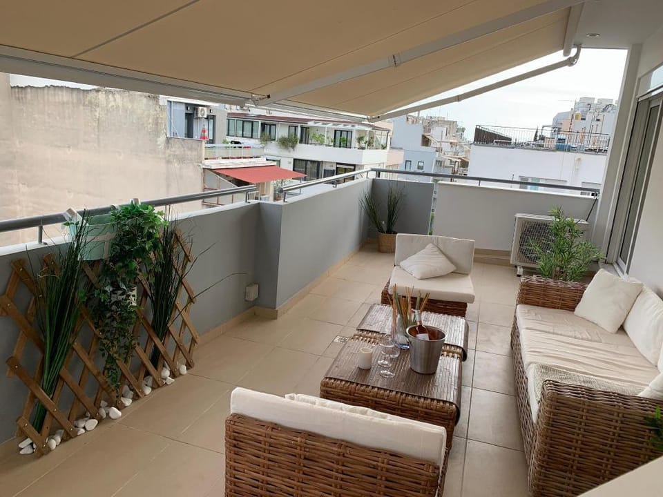 MV Penthouse in Athens Apartment in Athens