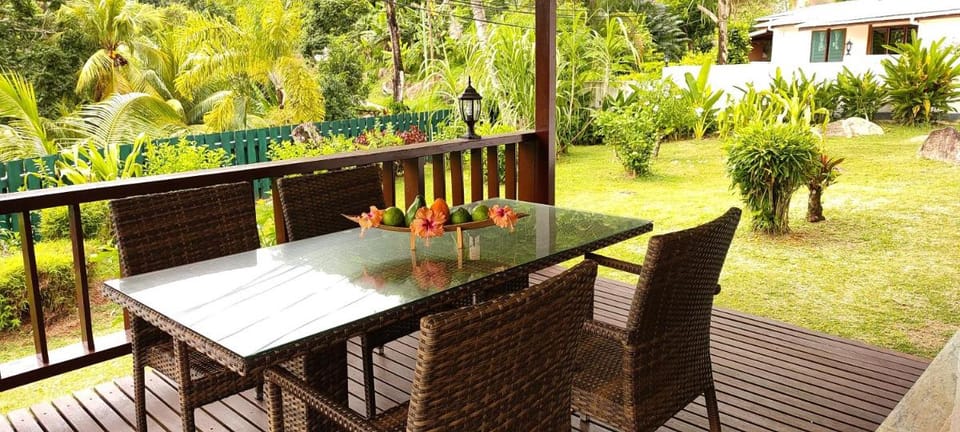 Chalets Des Vacances Bed and Breakfast in Africa