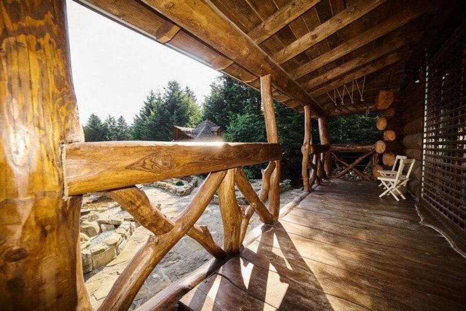 Forest House exclusive Vacation rental in Lviv Oblast