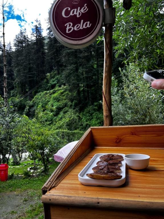 Cosy and comfortable stay next to river lato Vacation rental in Himachal Pradesh