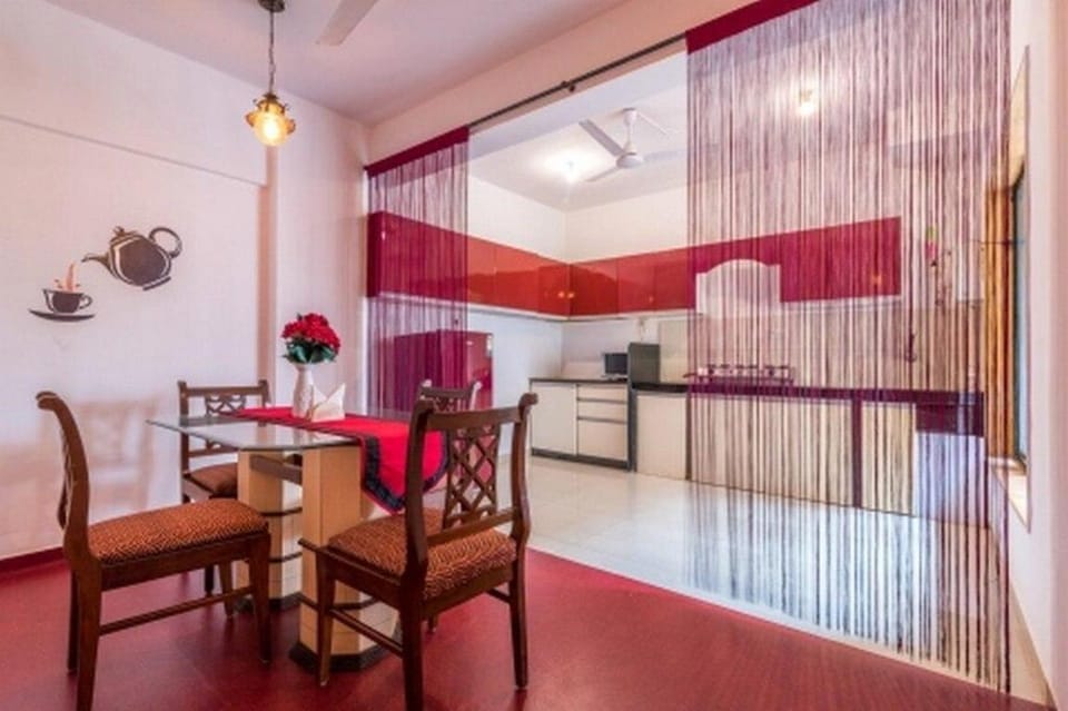 Vintage styled 2 Bedroom Apartment Apartment in Mumbai