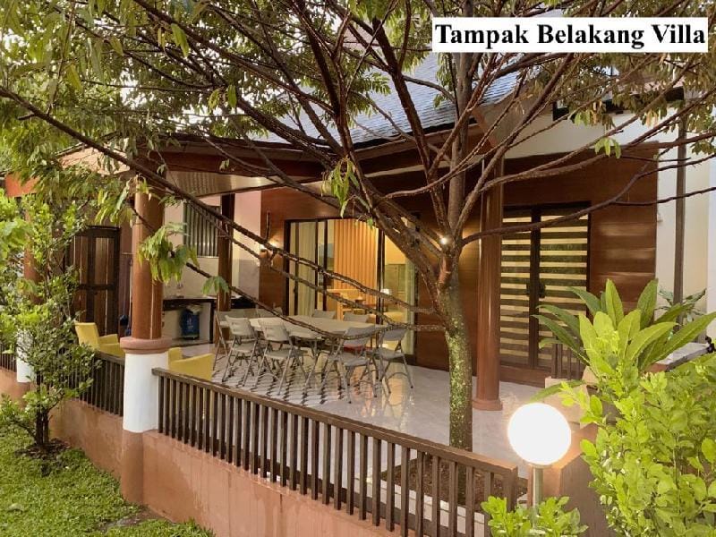Vimala Hills Villa Sansan 3 BR w/ Alfresco Dining Villa in West Java