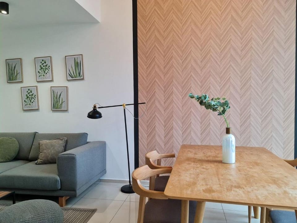 EKOCHERAS ☛ Duplex Room w/ Balcony by MOKA Apartment in Federal Territory of Kuala Lumpur