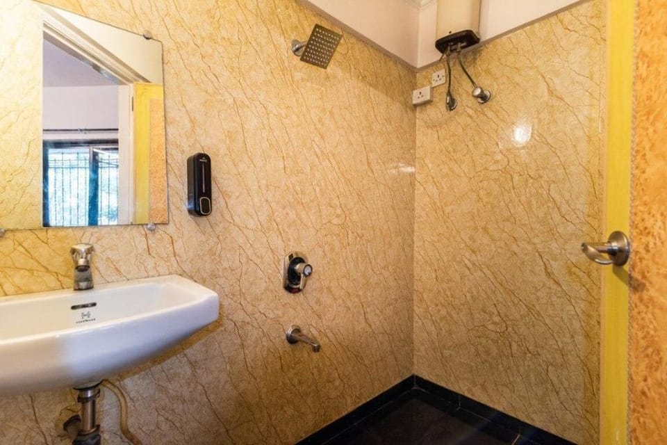 A room in duplex- Infinity IT park Private Room  Vacation rental in Mumbai