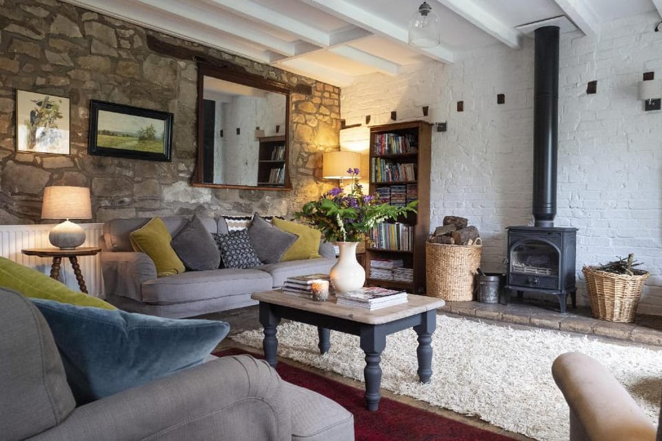 Little Underhill Apartment in Oswestry