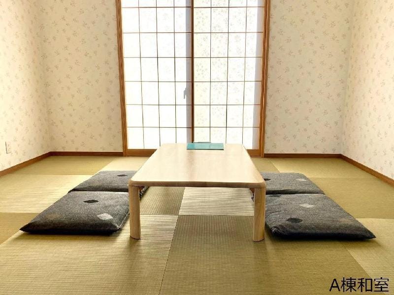 Fujihare New 100 sqm FujiHare Guest House A Building Whole Building Rental Vacation rental in Shizuoka Prefecture