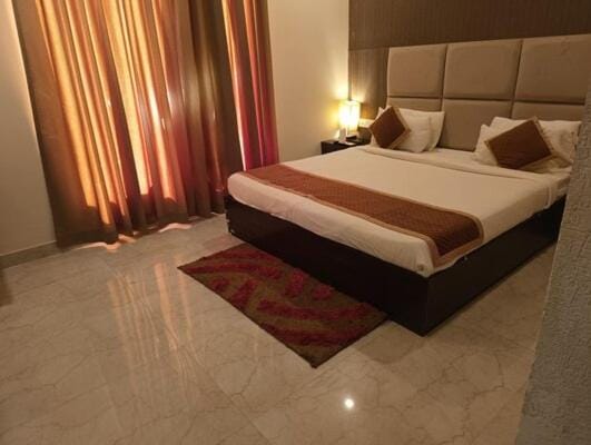 Hotel Idhayan Palace Hotel in Uttar Pradesh