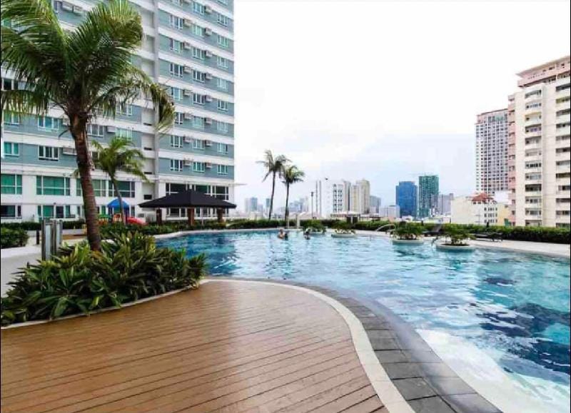 Bright Studio at Beacon Tower Apartment in Pasay