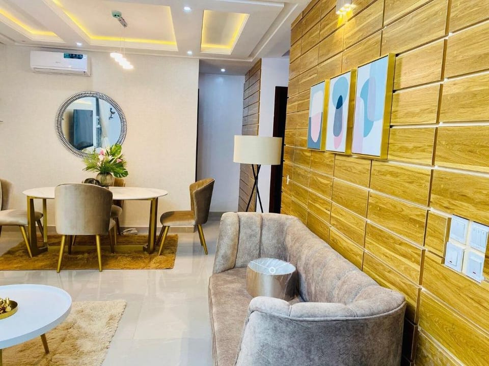 Hazel's Luxury Home Away From Home Apartment in Lagos, Nigeria