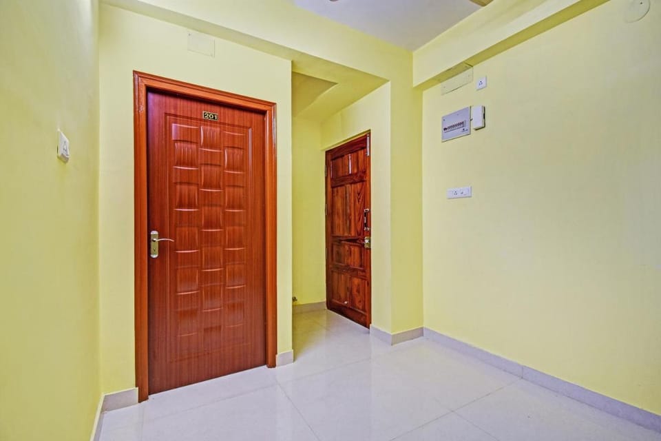 HOTEL O MAA RESIDENCY NEAR BISWA BANGLA Hotel in Kolkata