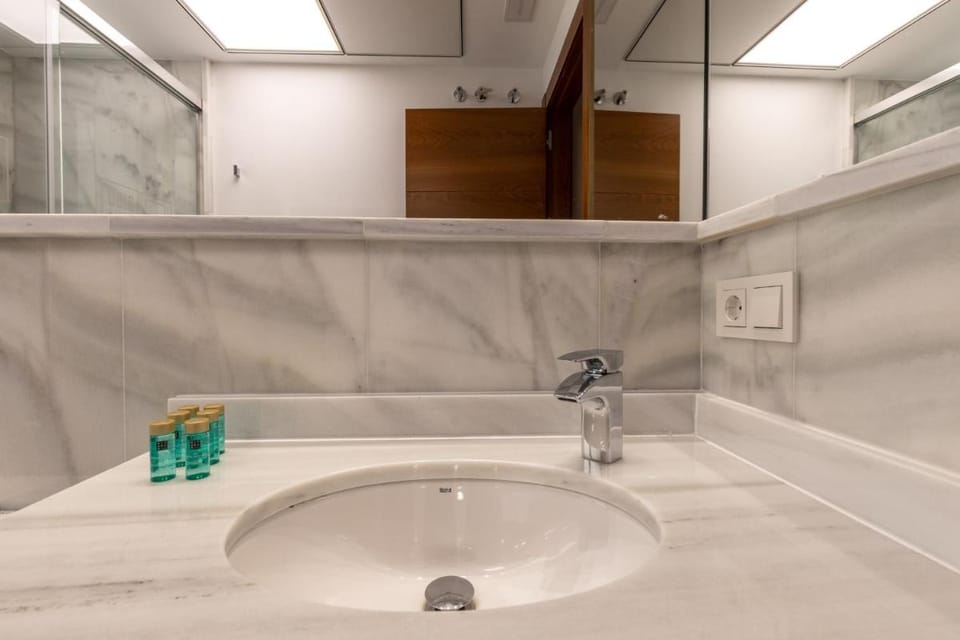 BiBo Suites Real Chancilleria Apartment in Granada