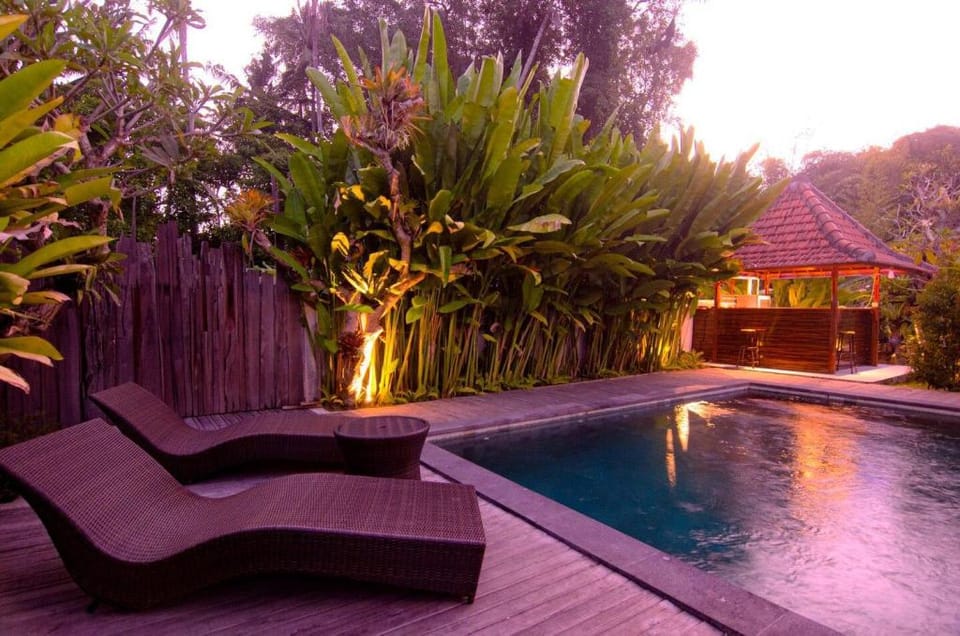 Kubu Kayana with Bath Tub (6BR with swimming Pool) Vacation rental in Sukawati