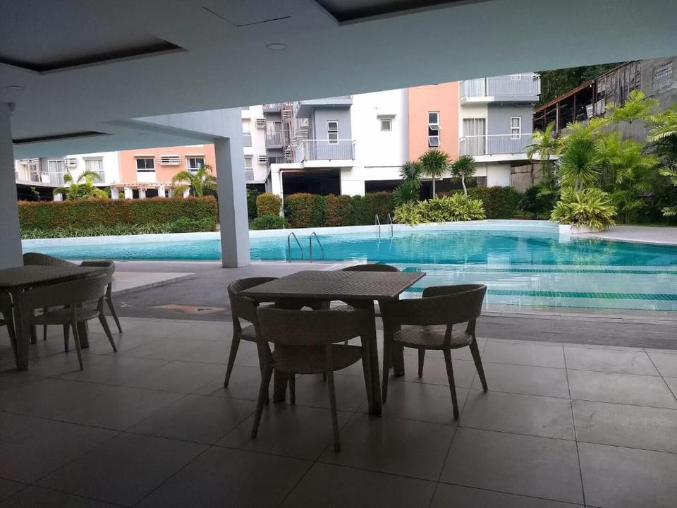FullyFurnished Studio Unit with Mountain View,Cebu Apartment in Lapu-Lapu City