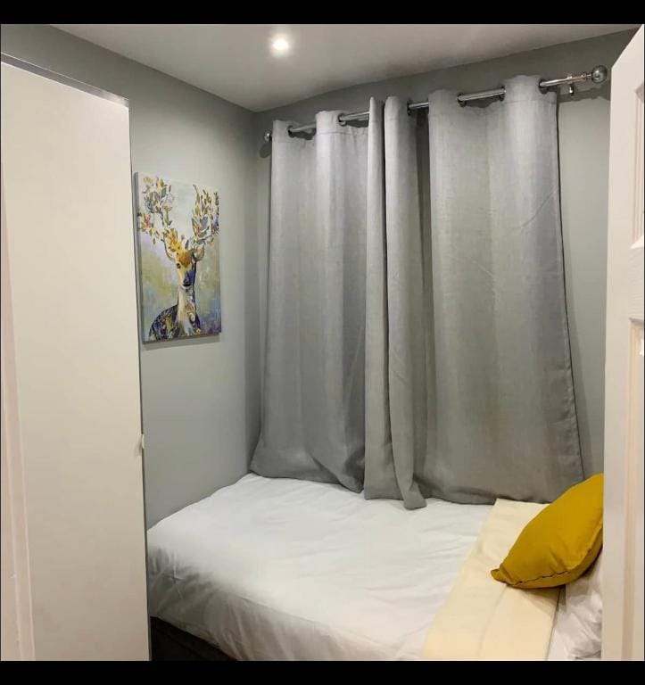 Charming 2 bedrooms Flat in Plumstead Apartment in London