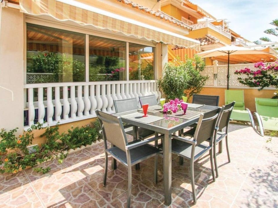 Casa Costa Hispania, 600 meters from the beach Villa in Alacantí