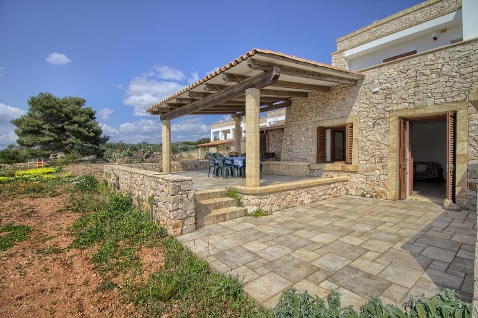 Salvia San Gregorio by LoveSud Country House in Apulia