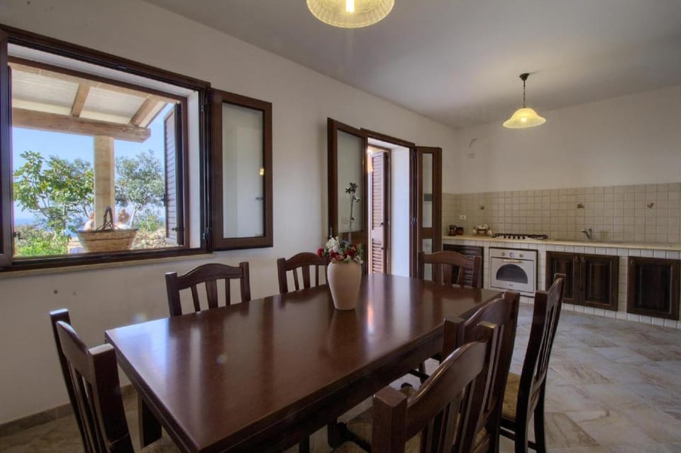 Il Pino San Gregorio by LoveSud Country House in Apulia