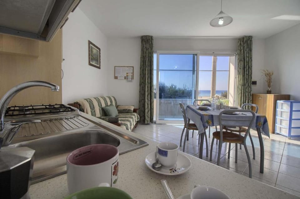 Front Beach Posto Vecchio 1 by LoveSud Apartment in Apulia